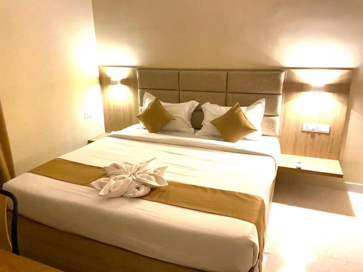 Tag Hotels Irugur Ngoại thất bức ảnh